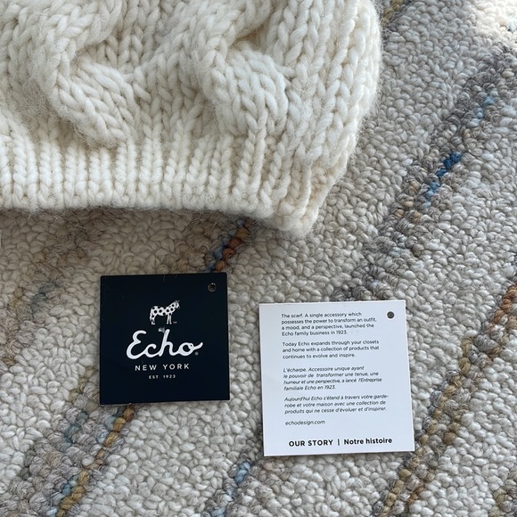 Echo Wool Alpaca Blend Hat Blue Real Fur Pom - Picture 5 of 6